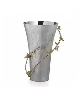 Florero de Metal inoxidable hecho a mano moderno Centro de mesa decorativo de lujo Decoración para el hogar Floreros modernos más vendidos - Product Image 4