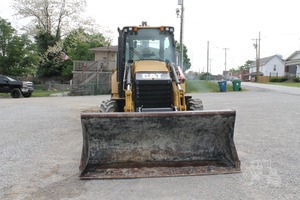 รถตักแบคโฮ Caterpillar 420F2 ปี 2020 มือสอง พร้อมมอเตอร์และลูกปืน รับน้ำหนักได้ 9 ตัน - Product Image 2