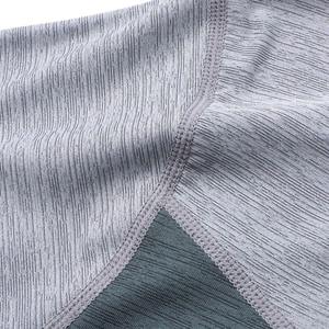 T-shirt personnalisé promotionnel de haute qualité pour hommes t-shirts en coton épais imprimés en vrac pour les cadeaux de marque et les vêtements de mode - Product Image 6