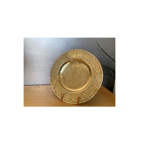 Placas de cargador de diseño moderno con patrones geométricos únicos para complementar la decoración de comedor contemporánea - Product Image 1