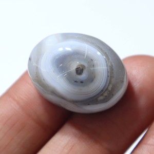 Pierre précieuse naturelle en agate Sulemani Aqeeq, cabochon, agate striée, pierre lisse, pierre en vrac, fournisseur en gros pour la fabrication de bijoux - Product Image 2