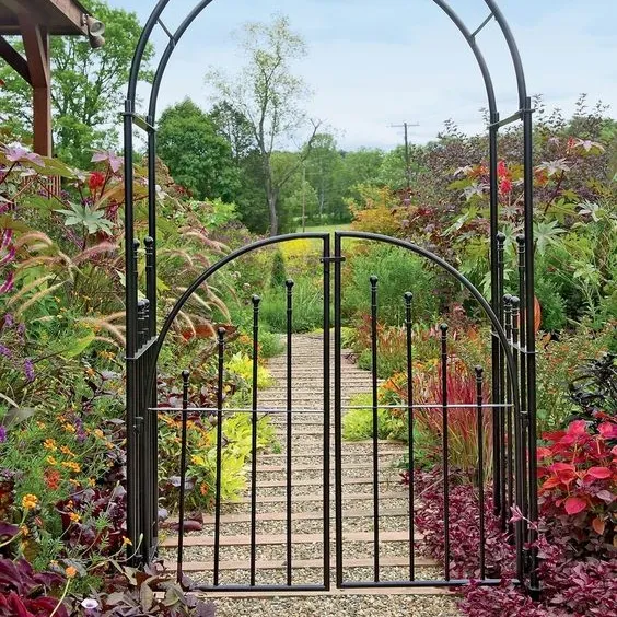 Bahçe parkı ev kullanımı için lüks demir bahçe kapısı da ağır kapısı el sanatları öğe özelleştirmek boyutu ve renk hindistan'da yapılan Modern