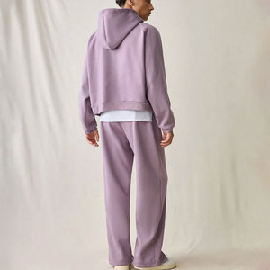 Survêtement baggy décontracté pour hommes, tenue décontractée au design moderne pour l'entraînement en salle de sport, la course à pied et le streetwear quotidien - Product Image 2