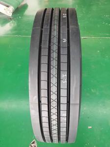 Vente directe d'usine Nouveaux pneus de camion commercial Howo 155/70R13 - Product Image 5