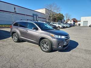 TOYOTA HIGHLANDER XLE AWD 2019 USADO, Volante a la Izquierda/Derecha - Product Image 3