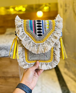 Bolso de noche hecho a mano Banjara tela con bordado trabajo artesanía de lujo a precio mayorista - Product Image 4