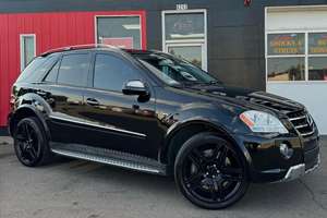 Mercedes-Benz ML63 AMG Usado del 2009 - Product Image 3