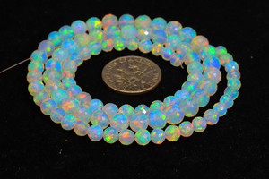Atractivo Ópalo Etíope de 4mm - 6mm, Esfera Facetada Brillante, Ópalo Etíope con Destellos Arcoíris, Hilo de Esferas de 16 Pulgadas - Product Image 6