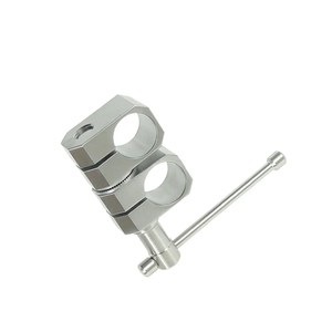 Workhorse Post Clamp Acoplamiento Abrazadera quirúrgica de acero inoxidable de 1 pulgada para procedimientos de precisión Workhorse Post Clamp - Product Image 4