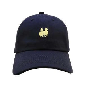 Gorra de béisbol de algodón 100% de 6 paneles Premium con servicios de OEM/ODM gorra de béisbol bordada en 3D de color sólido de algodón suave ajustable - Product Image 2