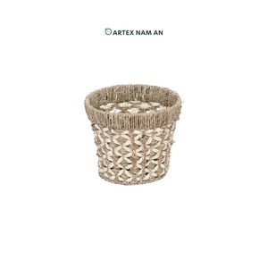 Lot de 2 jardinières en jonc de mer et feuilles de palmier faites à la main avec détails décoratifs pour la maison et le jardin - Product Image 4