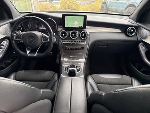 Occasion 2019 Clean White Mercedees-Benzz AMG GLC63 4MATIC - Product Image 3