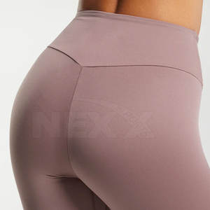 Fábrica de fabricación Scrunch Butt Leggings para mujeres Diseña tu propio logotipo Cintura elástica Color sólido Mujeres Yoga Leggings - Product Image 6