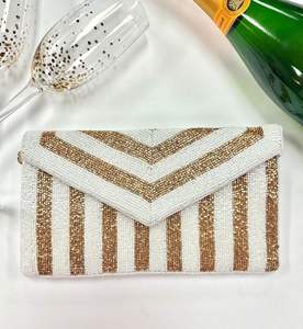 Sac de soirée brodé avec perles et bandoulière - Product Image 2