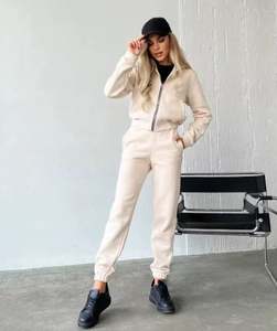 Conjunto de chándal informal de 2 piezas de alta calidad, tela de gasa transpirable, manga larga, Top corto con capucha de murciélago, joggers de pierna ancha para - Product Image 3