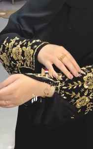 Abayas de mariée de qualité supérieure pour femmes, élégantes et modestes, brodées à la main, robes traditionnelles de Dubaï en tissu respirant - Product Image 3