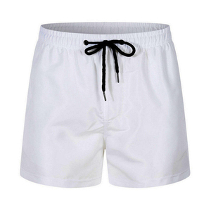 Shorts en polyester et élasthanne légers pour hommes avec logo personnalisé, shorts de bain imperméables pour hommes avec taille élastique et poches latérales - Product Image 4
