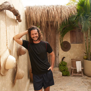 Camiseta Unisex Ultifresh Performance VOV, Tejido Transpirable de Poliéster, Estilo Casual, Bordado, Serigrafía, Cuello Redondo - Product Image 2