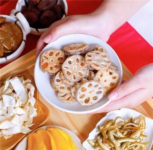 Fabricant OEM de racine de lotus séchée avec confiture d'ananas, racine de lotus avec confiture d'ananas pour le Tet, origine Vietnam ANGLE - Product Image 3