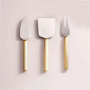 Juego de cuchillos para queso con mango dorado en espiral, de acero inoxidable, diseño elegante y duradero, perfecto para la mesa, el hogar y la cocina, de la India. - Product Image 2