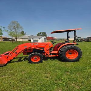 Kubota รถแทรคเตอร์ L4701 4x4เครื่องยนต์ดีเซลขนาดกะทัดรัดพร้อมรถตักดินด้านหน้าเหมาะสำหรับใช้ในการเกษตร - Product Image 2
