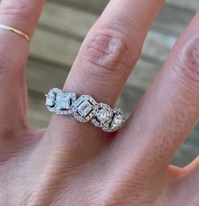 Five Stone Lab Grown Diamond Ring 1,65 Ctw Cluster Wedding Band con Multi Shape Halo Silver Compromiso Ring Gift - Product Image 1