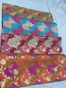 Tissus de soie brocart sur mesure idéaux pour les créateurs de vêtements arabes et africains adaptés à la revente - Product Image 2