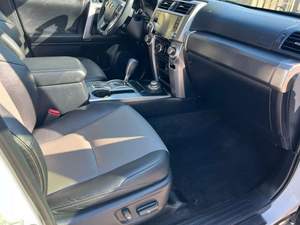 Toyota 4Runner 2020 Usado en Buen Estado, Volante a la Izquierda - Product Image 2