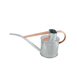 Bidons d'eau pour le jardinage intérieur et extérieur bidons d'eau de couleur personnalisée émail rouge fini métal de taille personnalisée - Product Image 5