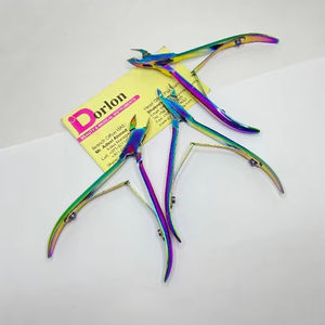 Pince à ongles à cuticules plasma arc-en-ciel courbe Double action de ressort Coupe-ongles en acier inoxydable Logo personnalisé Pince à tranchant Doigt - Product Image 1