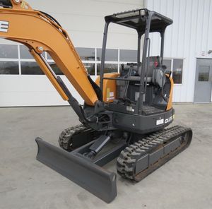 Excavadora usada Caes CX37C Buen estado Máquina de segunda mano con caja de excavadora Epa 3.5ton 58 Mini excavadoras usadas en Japón - Product Image 2