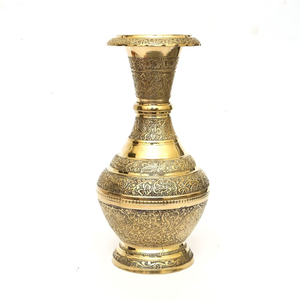 Elegante florero de metal alto martillado decorativo de aluminio acanalado dorado para decoración de bodas como centro de mesa - Product Image 6