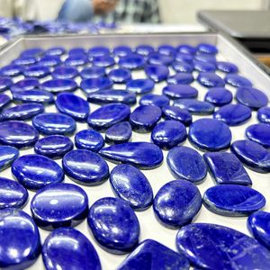Cabochon de lapis-lazuli de grande taille de haute qualité, pierre précieuse bleue naturelle, pierre de paume, cirée/entoilée, certifiée par un tiers - Product Image 4