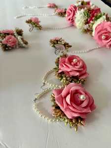 Parures de bijoux Gajray tendance en plastique, bracelets en laiton, Gajra en plastique, bijoux artificiels, bracelets de mariage pour femmes - Product Image 4