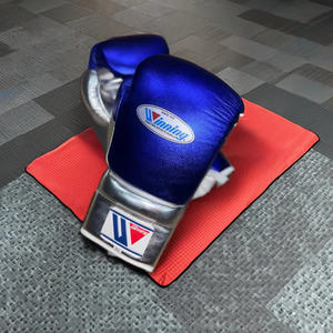 RTS Blue Silver Winning Guantes de boxeo Prmium Cuero genuino de alta calidad Sparring Hecho a medida Guantes DE BOXEO - Product Image 1