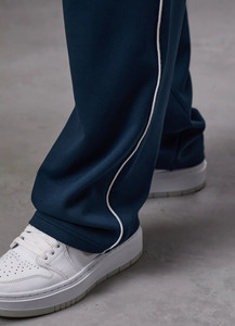 Nouveau Style personnalisé sport Luxe pantalon de survêtement riche bleu coton mélange doux tissu femmes Streetwear pantalons de survêtement femmes pantalon et pantalon - Product Image 4