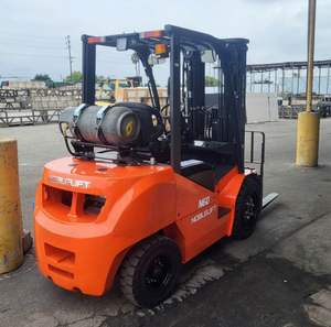 Forklift 3000kg Full Forklift. - Product Image 4