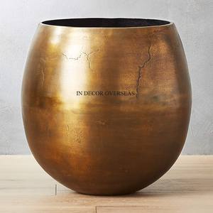 Rústico Vintage Art Designer Cobre Acabado antiguo Aluminio fundido Gran forma redonda Macetas y jardinera Suministro de accesorios de jardín - Product Image 2