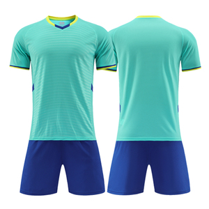 Camiseta de fútbol azul claro de alta calidad 100% poliéster gran oferta kits de fútbol - Product Image 4