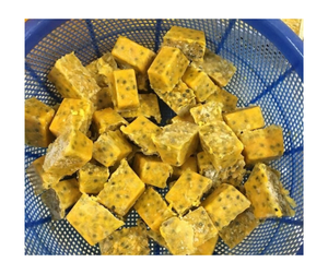 Vente en gros de graines de pulpe de fruit de la passion ou purée sans pépins prête à l'exportation usine du Vietnam OEM meilleur prix offres internationales - Product Image 1
