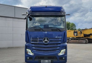 Camion tracteur d'occasion Mercedes-Benz Actros 1846 6x4 Diesel Euro 6 Transmission Manuelle Logistique Transport Neuf 2020 - Product Image 2