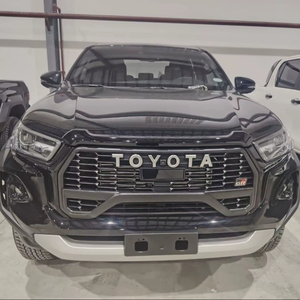 Toyota Hilux FACELIFTED 2025 GR Sport Todoterreno V4 GCC Volante a la Izquierda en EXCELENTE ESTADO - Product Image 1
