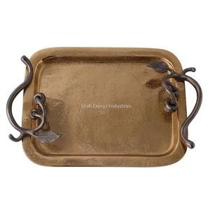 Bandeja de servicio rectangular de Metal popular con asas de hoja de Ginkgo, bandejas de mesa para servir alimentos chapadas en oro para el hogar y la boda - Product Image 4