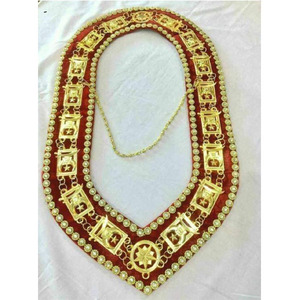 Collar de Cadena Masónico SHRINER'S, Dorado sobre Terciopelo Rojo con Pedrería, Diseño Popular, Económico, Premium, Collar de Cadena Masónico 2025 - Product Image 1