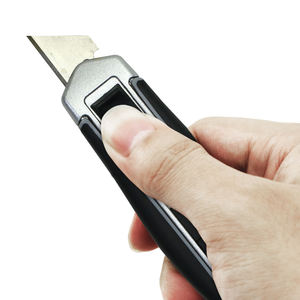 มีดอเนกประสงค์แบบพับเก็บได้ ผลิตจากอะลูมิเนียมอย่างดี พร้อมใบมีด SK2 ขนาด 0.6 มม. รับผลิตตามแบบ (OEM) ปรับแต่งได้ เหมาะสำหรับงาน DIY รับประกัน 1 ปี - Product Image 4