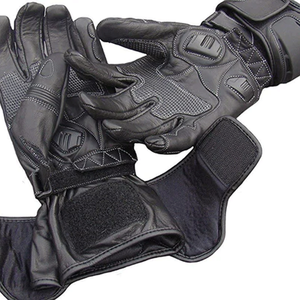 Top Quality Black Genuine Cowhide Leather Motorbike Riding Gloves Motorcycle Auto Racing Wear Knuckle Armoured Gloves For Unisex - Product Image 2