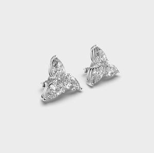 Boucles d'oreilles clous en diamant de laboratoire taille poire, trois pierres, certifiées IGI, plaquées rhodium, en argent sterling 925 massif, pour fiançailles et mariage - Product Image 3