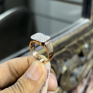 Bague de luxe en or et diamant authentique pour hommes avec finition étincelante - Product Image 3