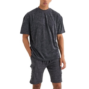 Conjunto de Camiseta y Pantalones Cortos de Verano con Logotipo Personalizado, Diseño de Cuello Redondo, Venta al por Mayor, Cómodo, 180 Gsm, Conjunto para Hombre - Product Image 4