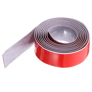 Tira de transición de suelo autoadhesiva de 2 pulgadas de diseño moderno, tira divisoria de aluminio de grano de madera gris de 10 pies, accesorios para suelo, embellecedor - Product Image 1